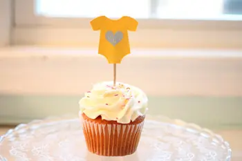 Amarelo Onesie Cupcake Toppers do chuveiro de bebê lembranças da festa de Casamento de Alimentos Seleciona chuveiro Nupcial festa de despedida de solteira decorações